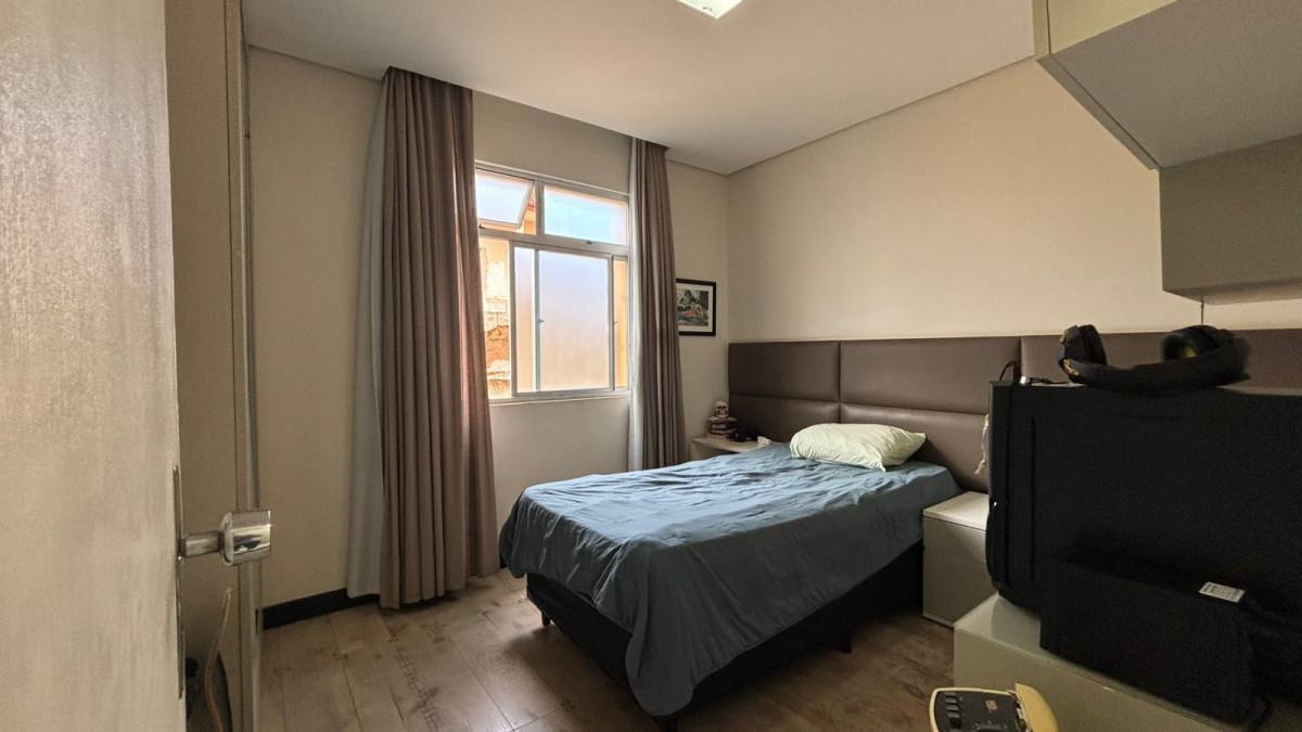 Cobertura, Sagrada Família, 3 Quartos, 1 Vaga, 1 Suíte