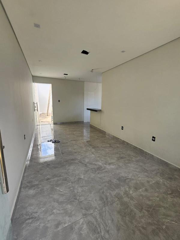 Casa, Vila Verde, 2 Quartos, 2 Vagas, 1 Suíte