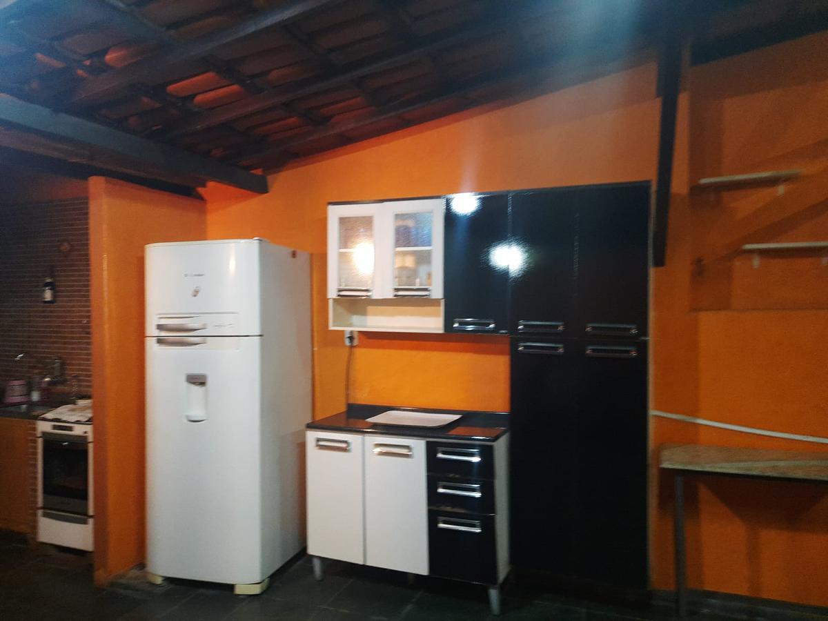 Casa, Sagrada Família, 3 Quartos, 0 Vaga, 1 Suíte