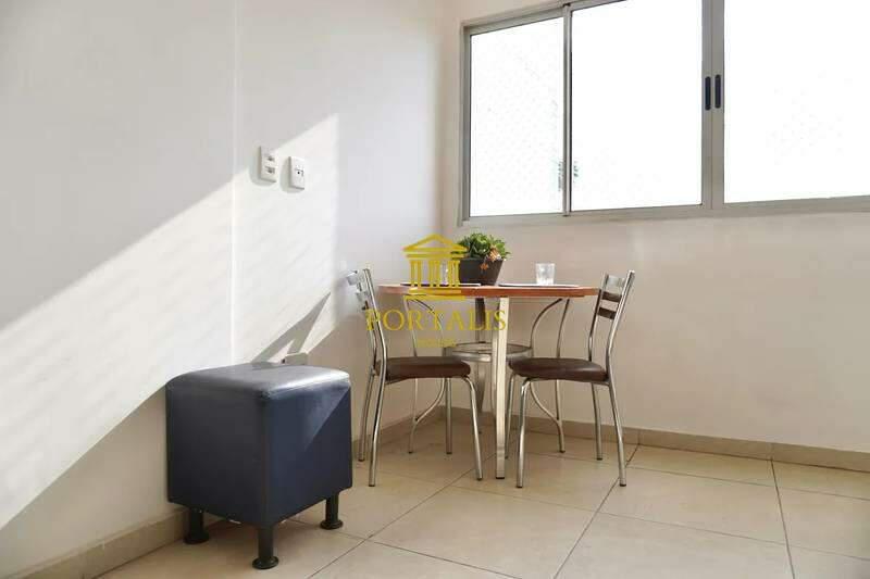 Apartamento, São Pedro, 2 Quartos, 2 Vagas, 1 Suíte