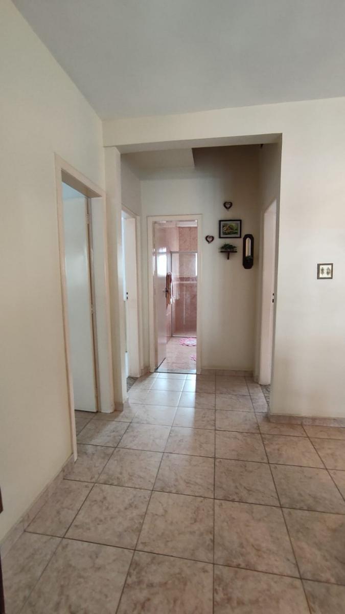 Casa, Serrano, 3 Quartos, 8 Vagas, 1 Suíte