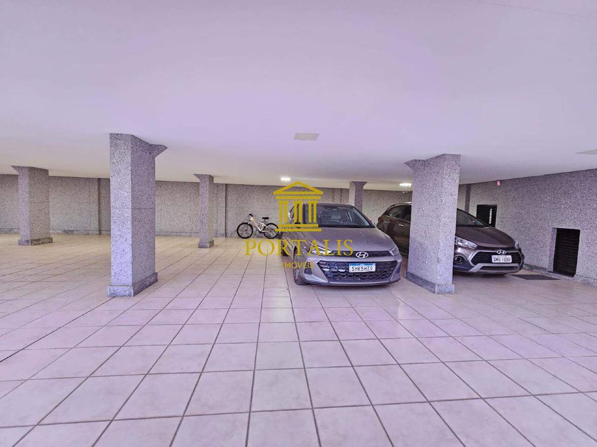 Apartamento, Santa Rosa, 4 Quartos, 2 Vagas, 3 Suítes