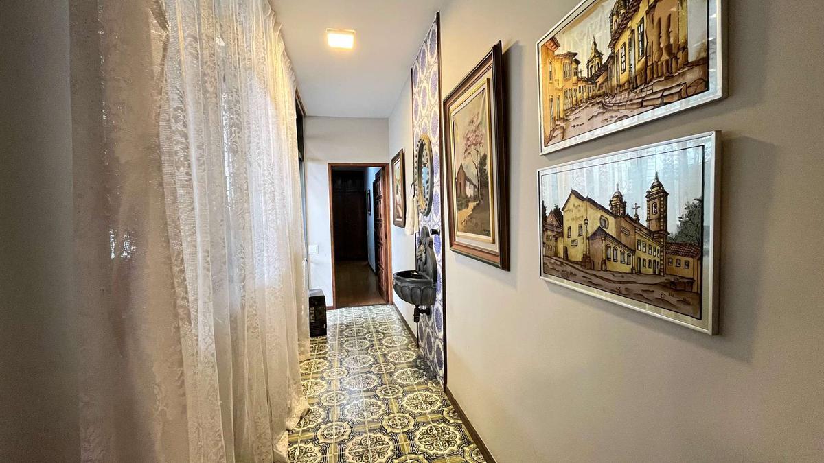 Casa, Serra, 7 Quartos, 8 Vagas, 2 Suítes