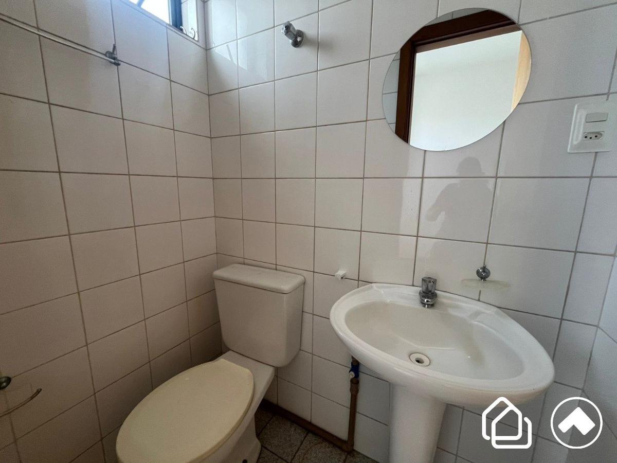 Sala, Estoril