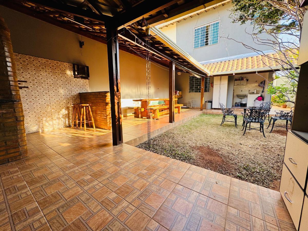 Casa, Rio Branco, 3 Quartos, 2 Vagas, 1 Suíte