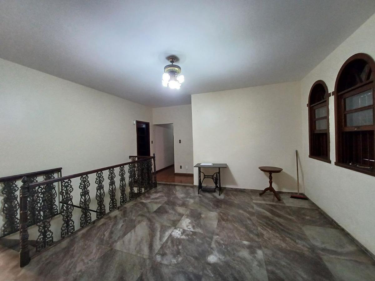 Casa, Santa Inês, 5 Quartos, 2 Vagas, 1 Suíte