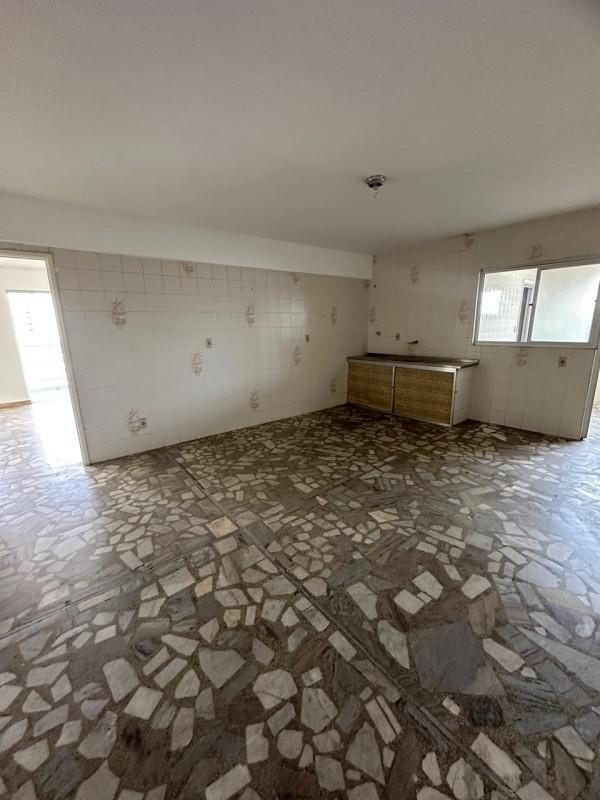 Apartamento, Centro, 4 Quartos, 0 Vaga