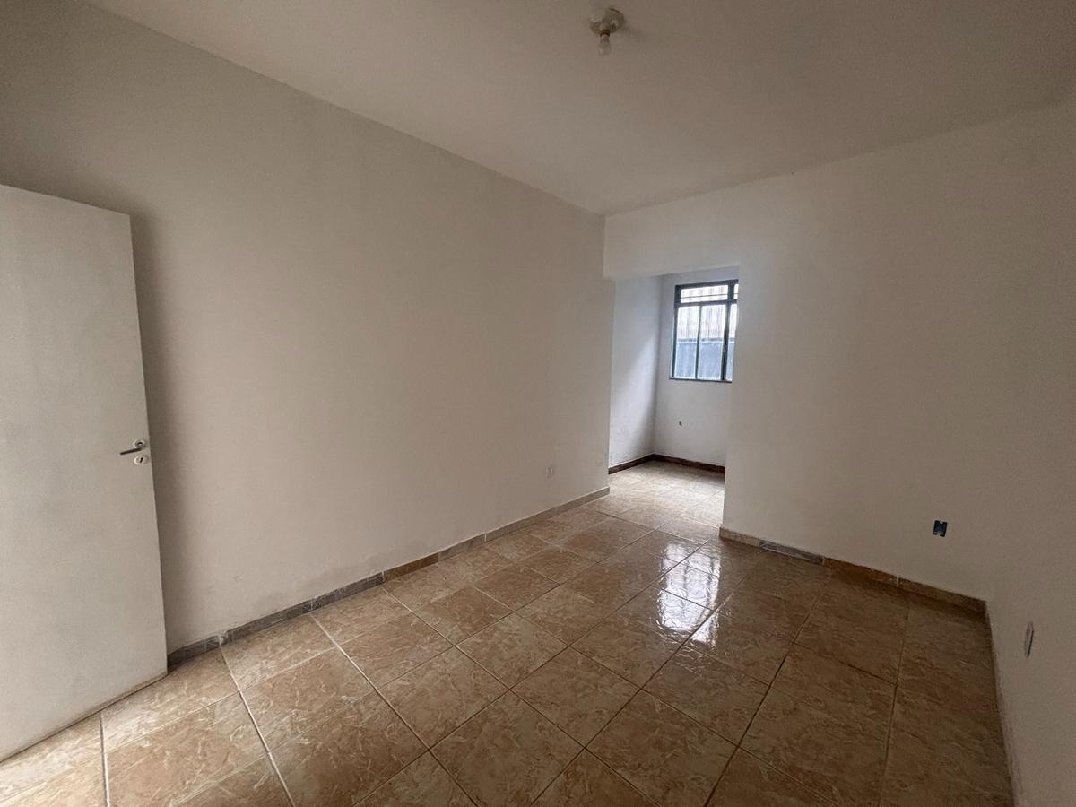 Casa, Planalto, 2 Quartos, 1 Vaga, 2 Suítes