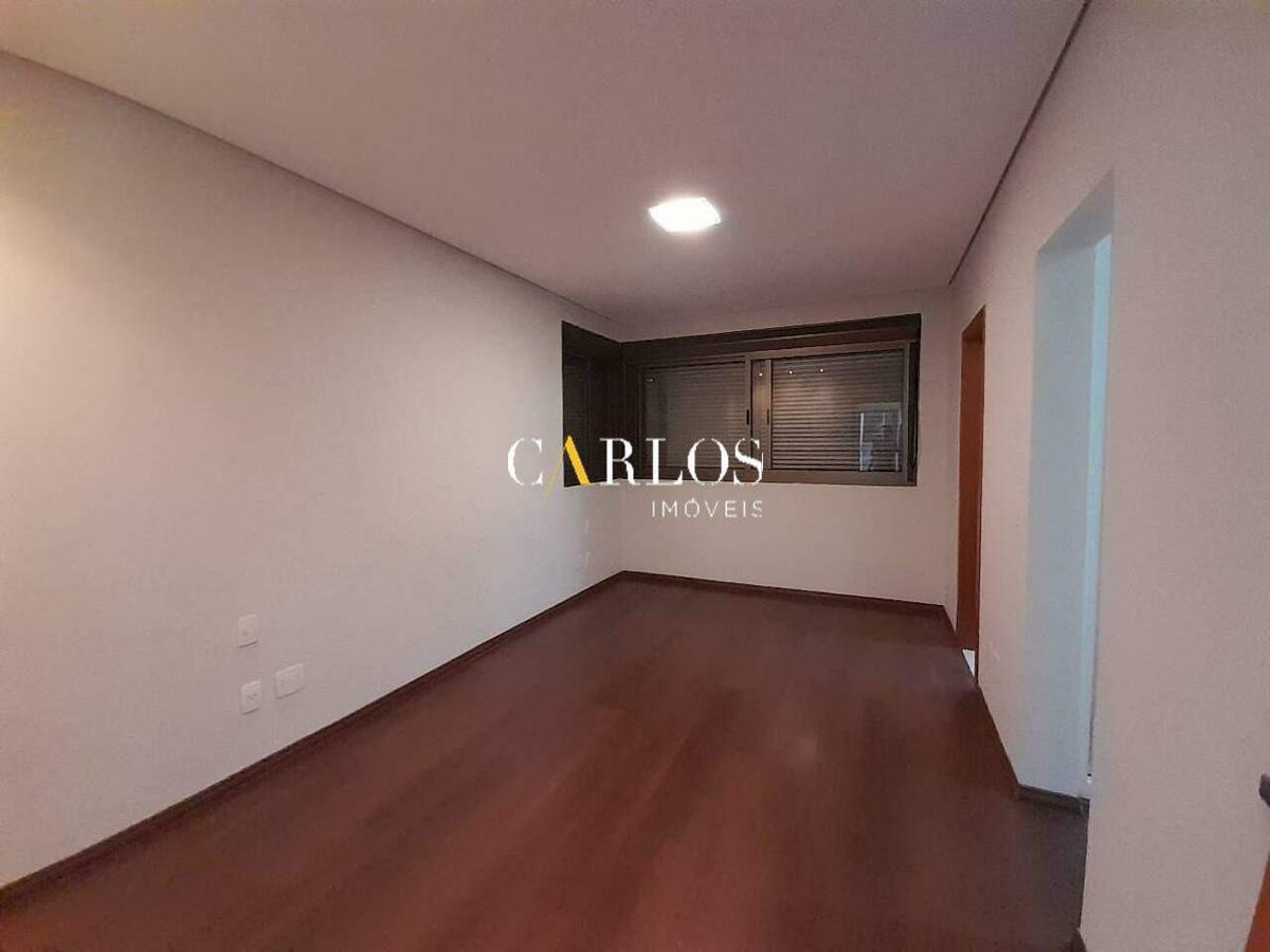 Casa, Alphaville, 3 Quartos, 3 Vagas, 1 Suíte