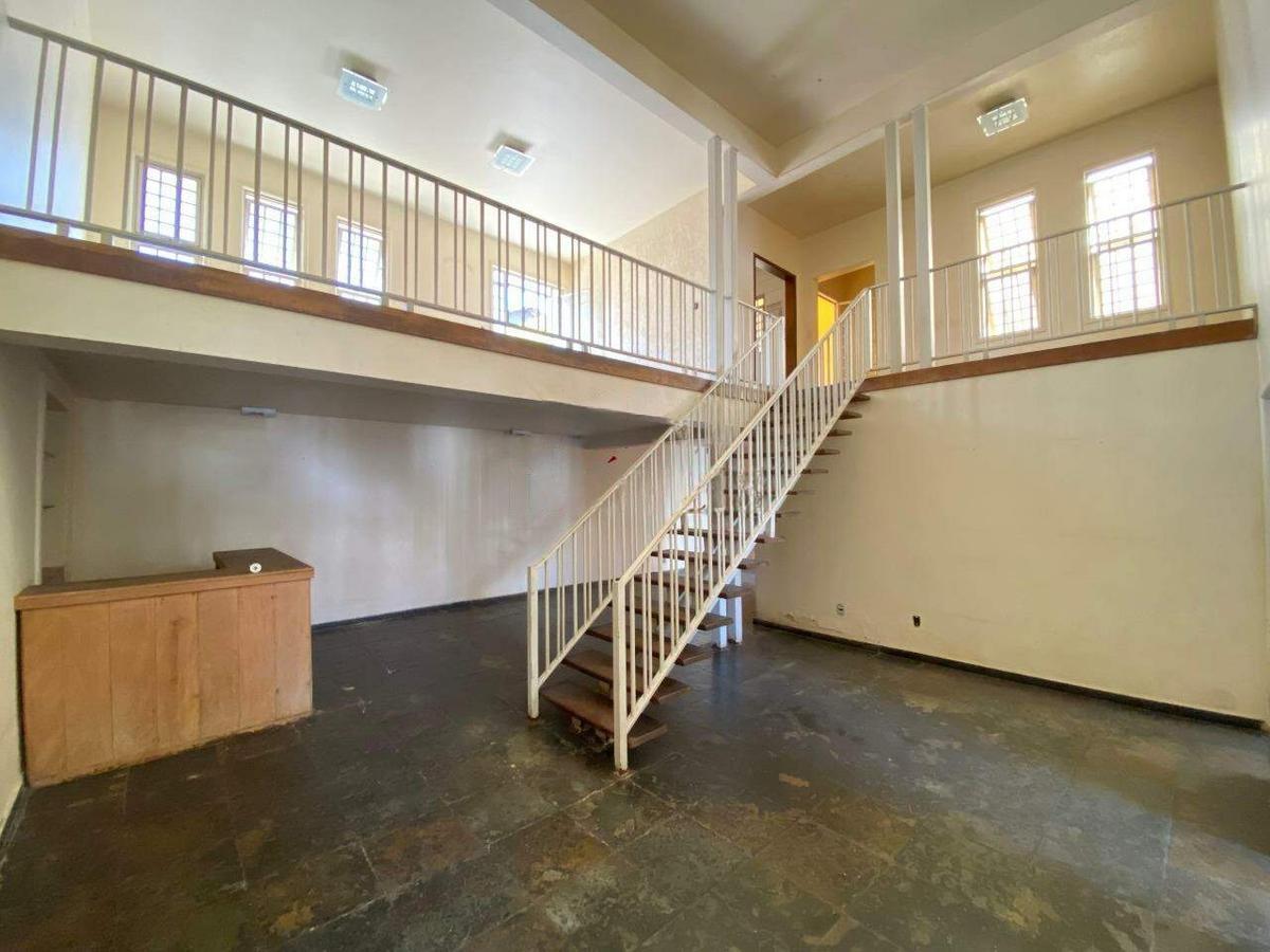 Casa, Nova Granada, 4 Quartos, 2 Vagas, 1 Suíte