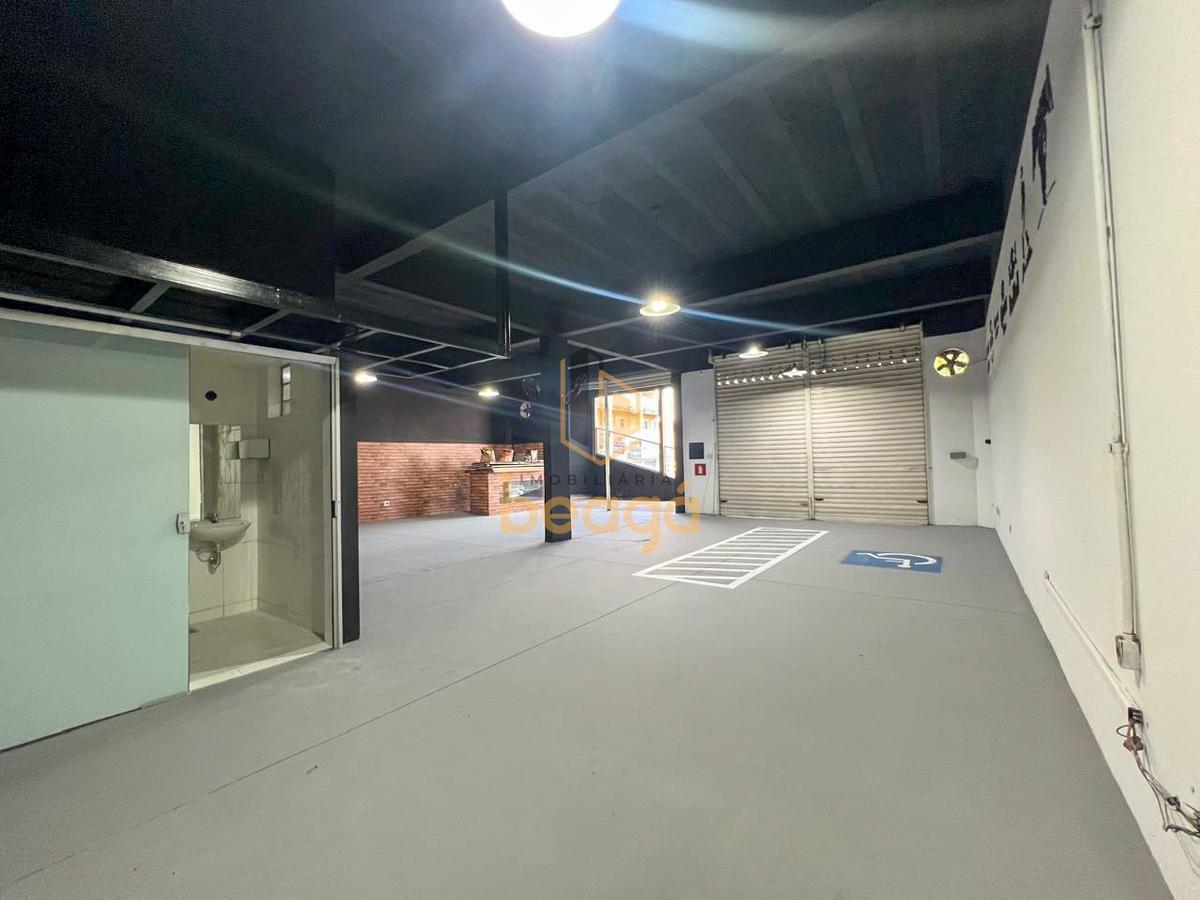 Andar, Coqueiros, 0 Quarto, 4 Vagas