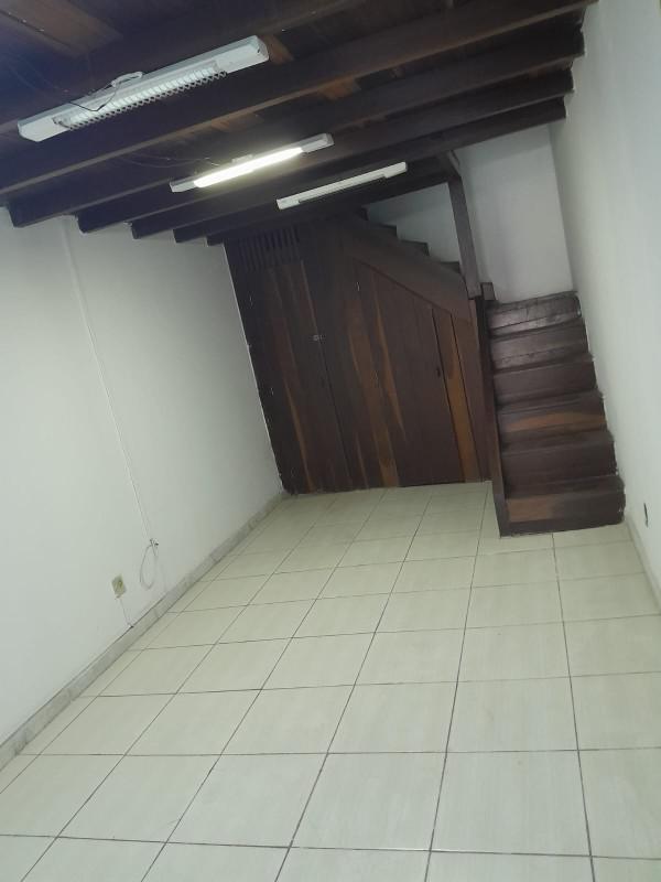 Andar, Aeroporto, 0 Quarto, 0 Vaga