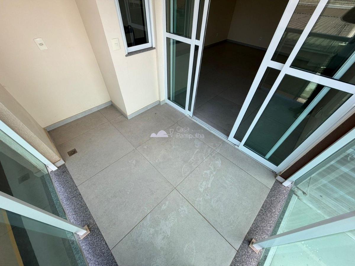 Apartamento, Santa Branca, 3 Quartos, 3 Vagas, 1 Suíte