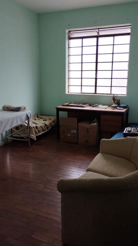 Casa, Horto, 5 Quartos, 0 Vaga, 1 Suíte