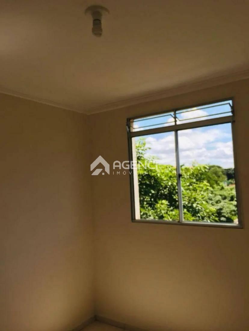 Apartamento, Chácara Cotia, 2 Quartos, 0 Vaga, 0 Suíte