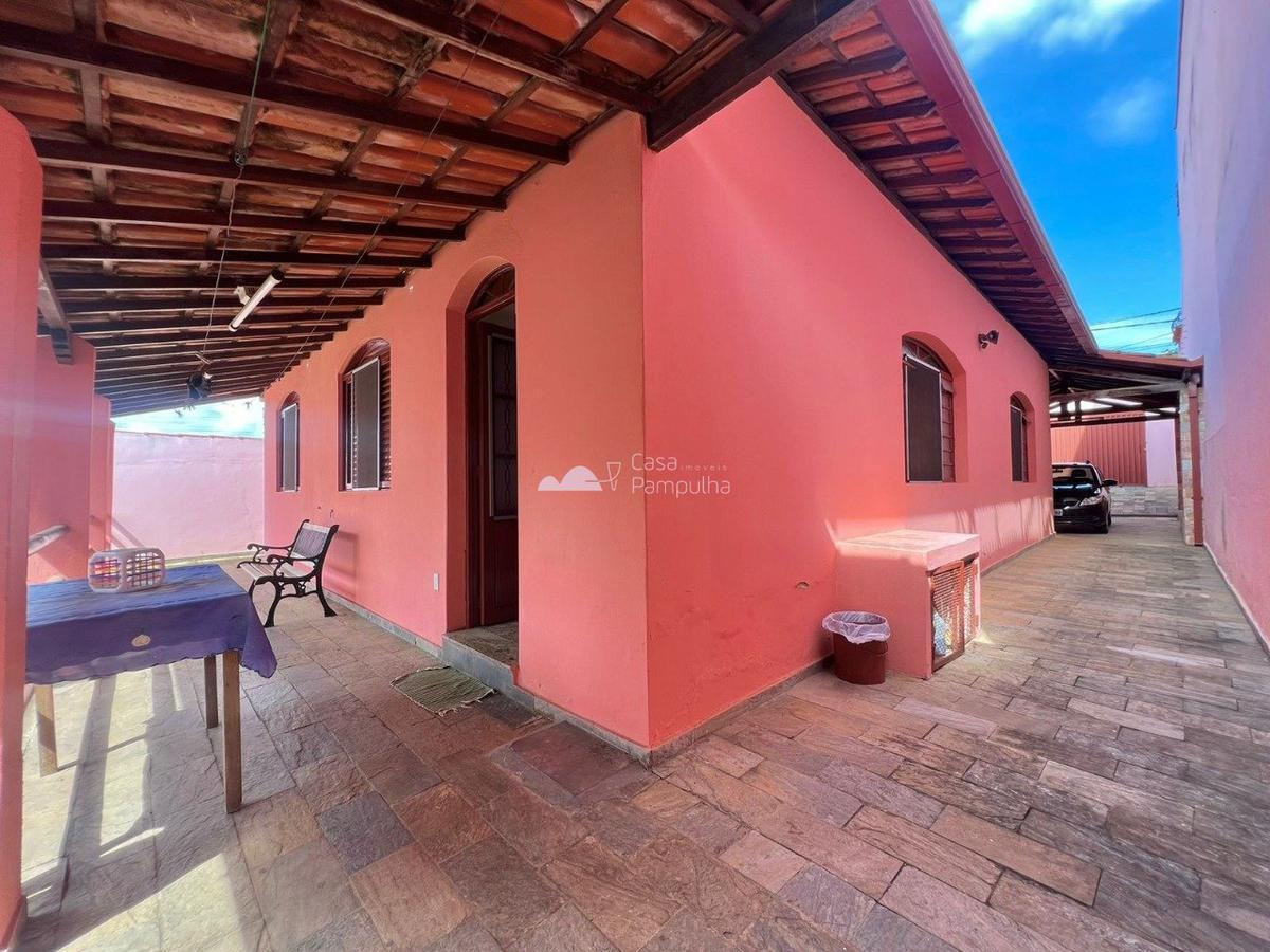 Casa, Jardim Leblon, 3 Quartos, 3 Vagas, 1 Suíte