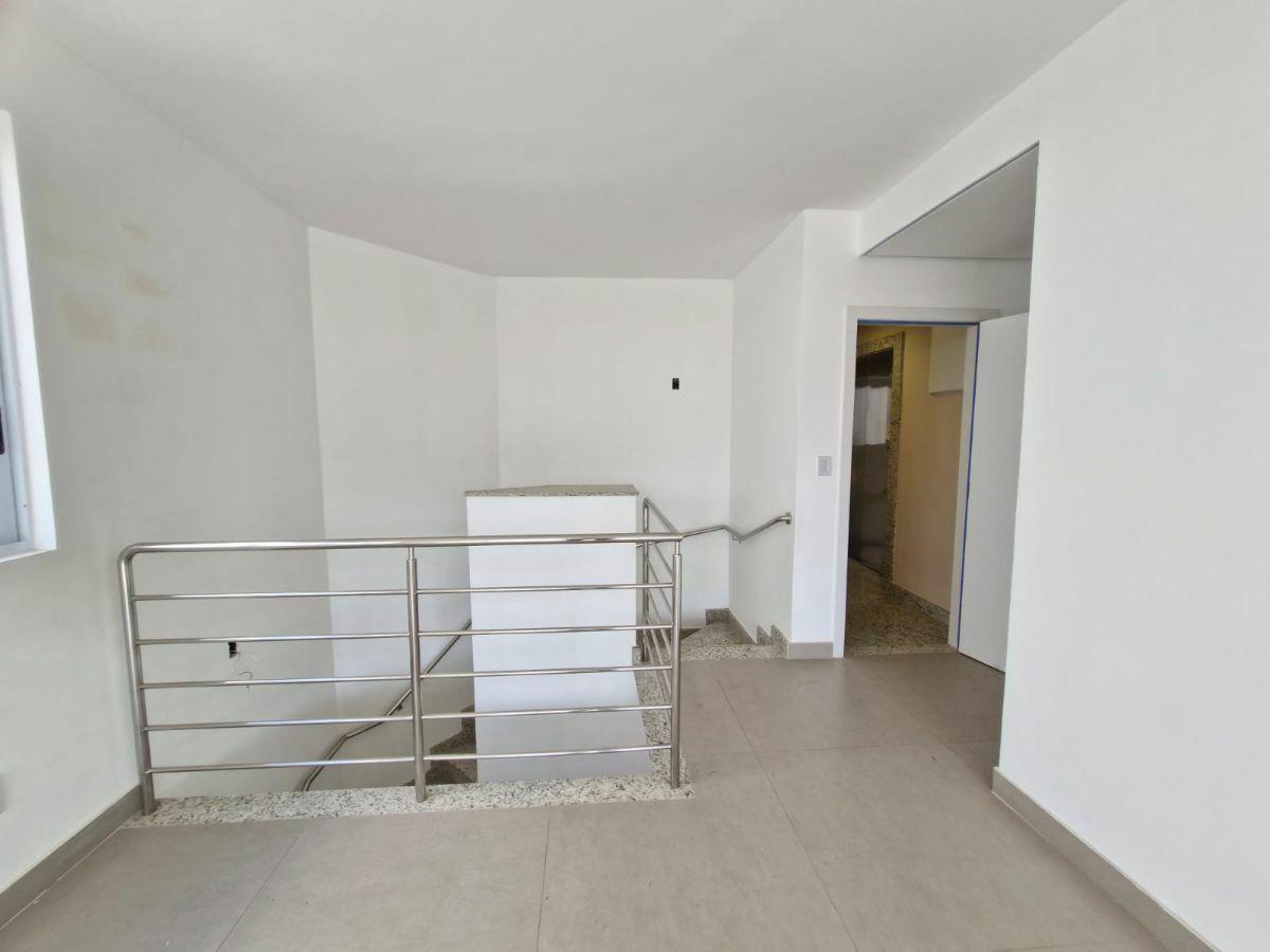 Cobertura, Santa Rosa, 4 Quartos, 3 Vagas