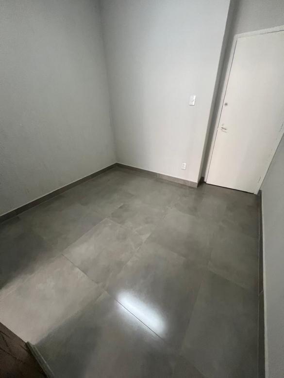 Sala, Centro