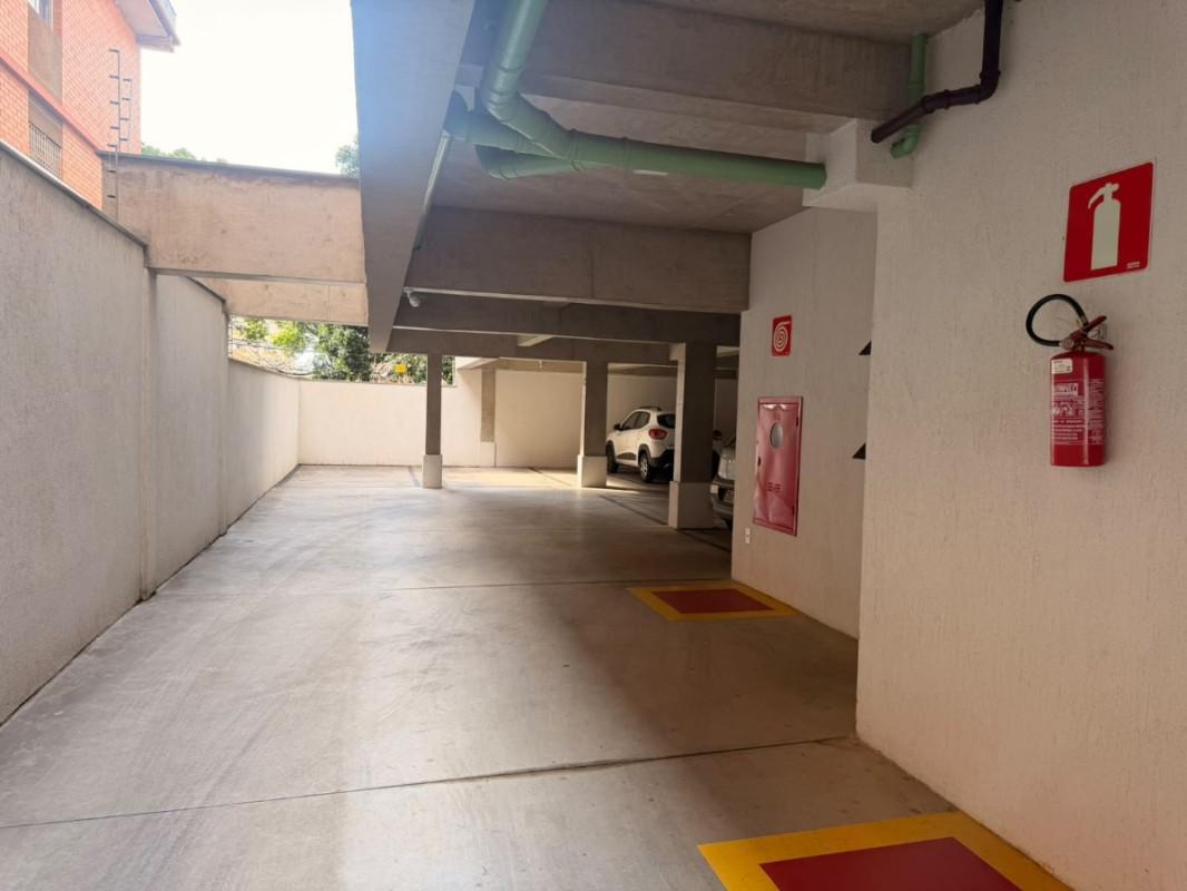 Apartamento, Floresta, 1 Quarto, 1 Vaga, 1 Suíte