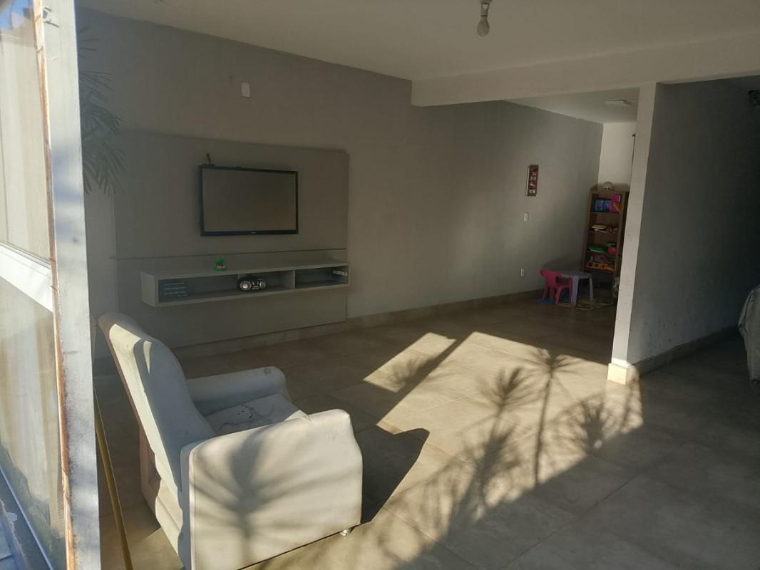 Casa, Serrano, 3 Quartos, 4 Vagas, 1 Suíte