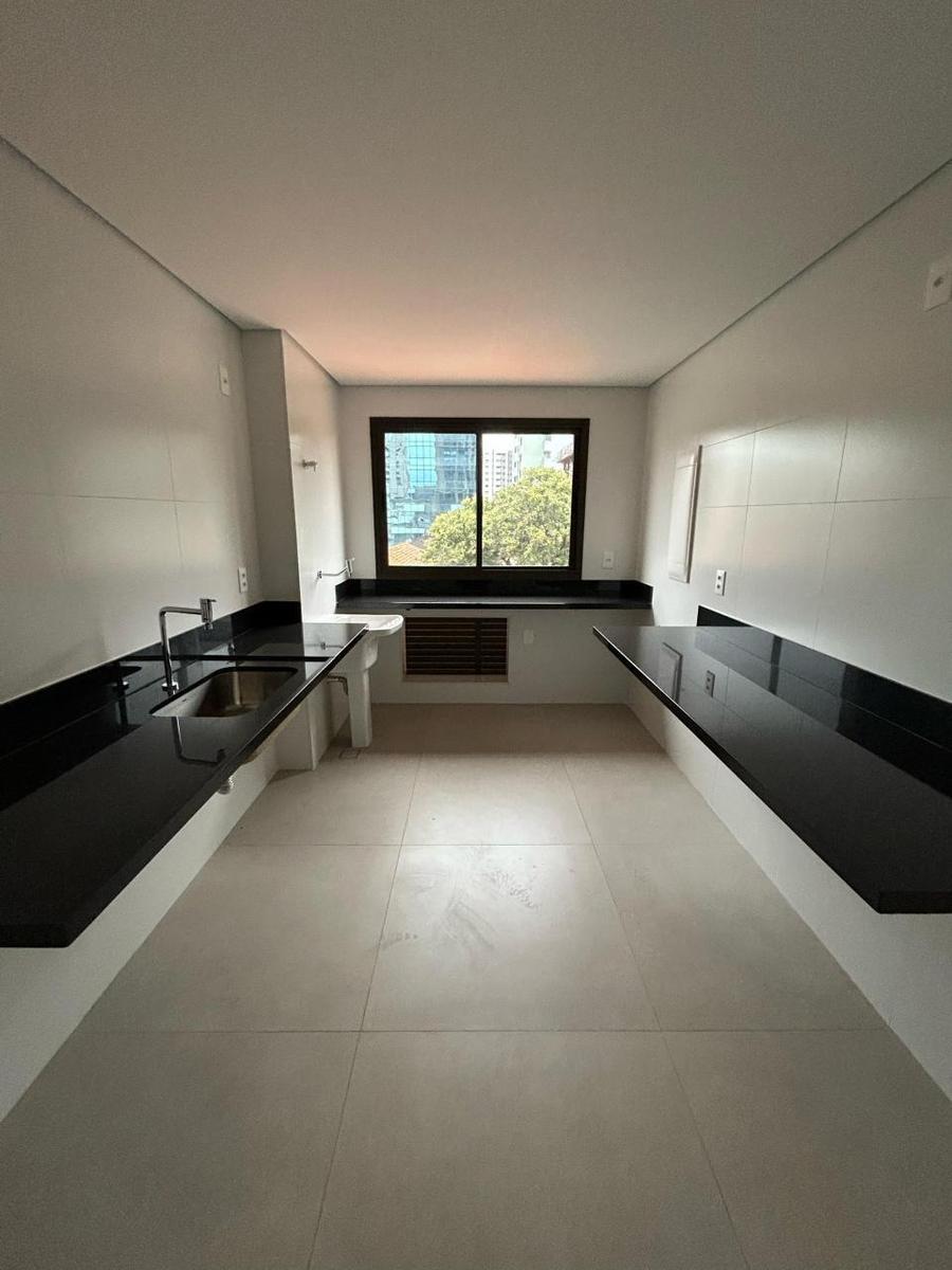 Apartamento, Lourdes, 3 Quartos, 2 Vagas, 2 Suítes