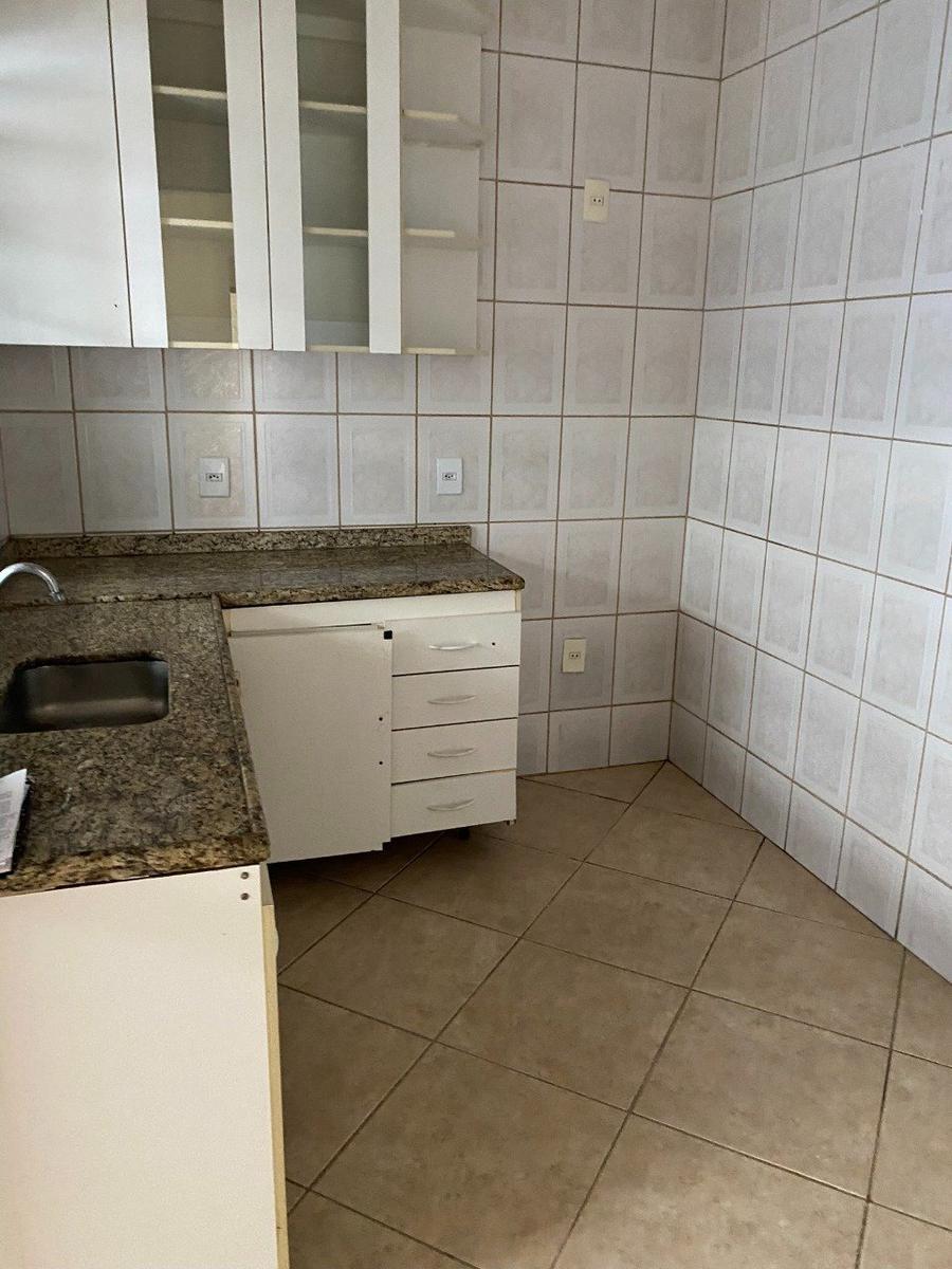 Apartamento, Santa Cruz, 2 Quartos, 1 Vaga