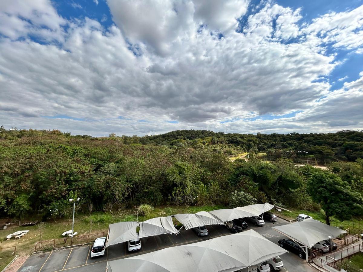 Cobertura, São Francisco, 2 Quartos, 1 Vaga