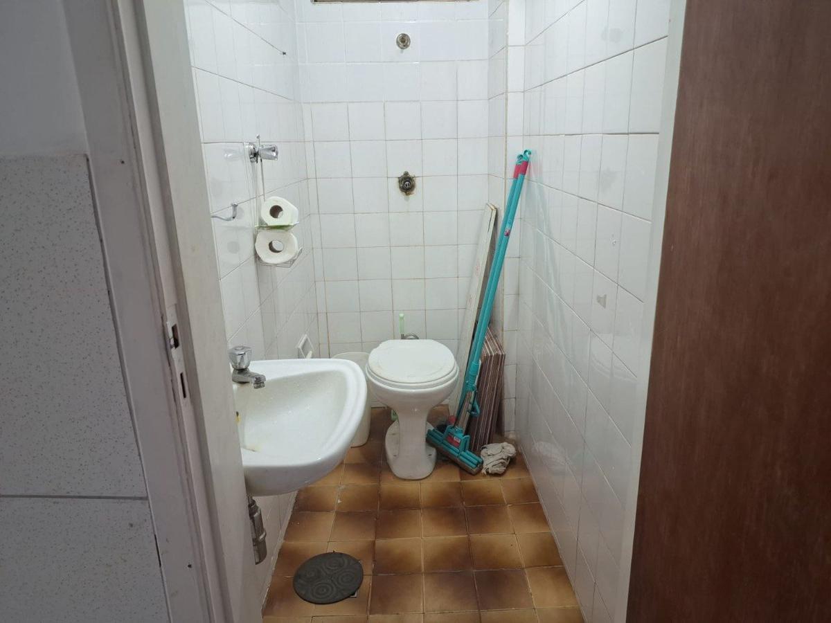 Andar, Savassi, 0 Quarto, 0 Vaga