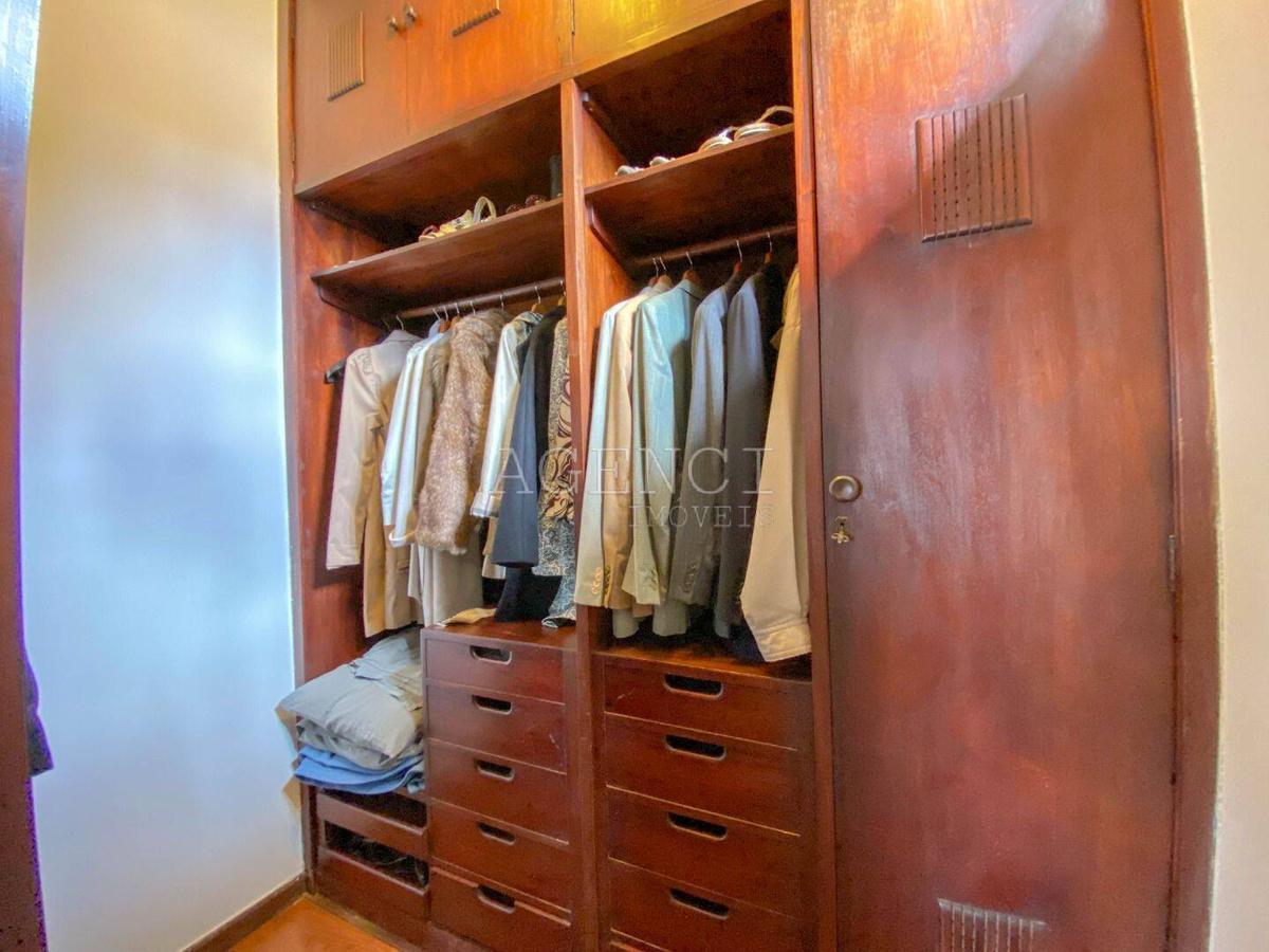 Casa, Bandeirantes (pampulha), 5 Quartos, 0 Vaga, 5 Suítes