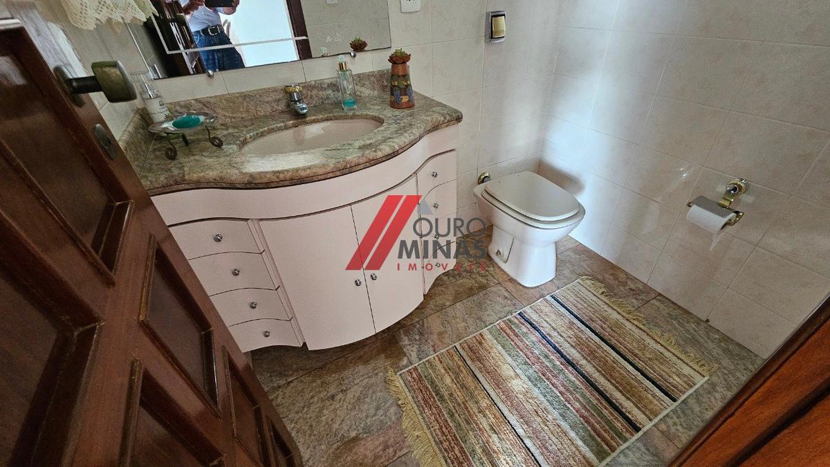 Casa, São Lucas, 4 Quartos, 3 Vagas, 1 Suíte