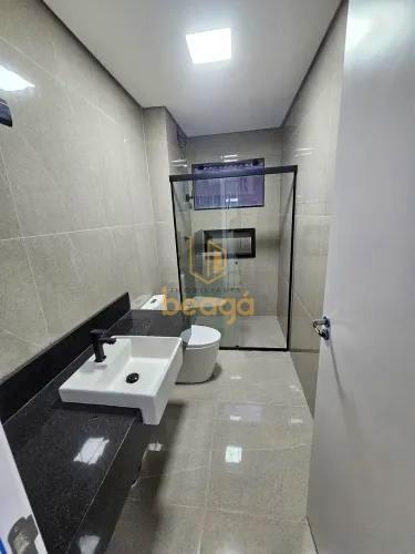 Casa, Heliópolis, 4 Quartos, 2 Vagas, 1 Suíte