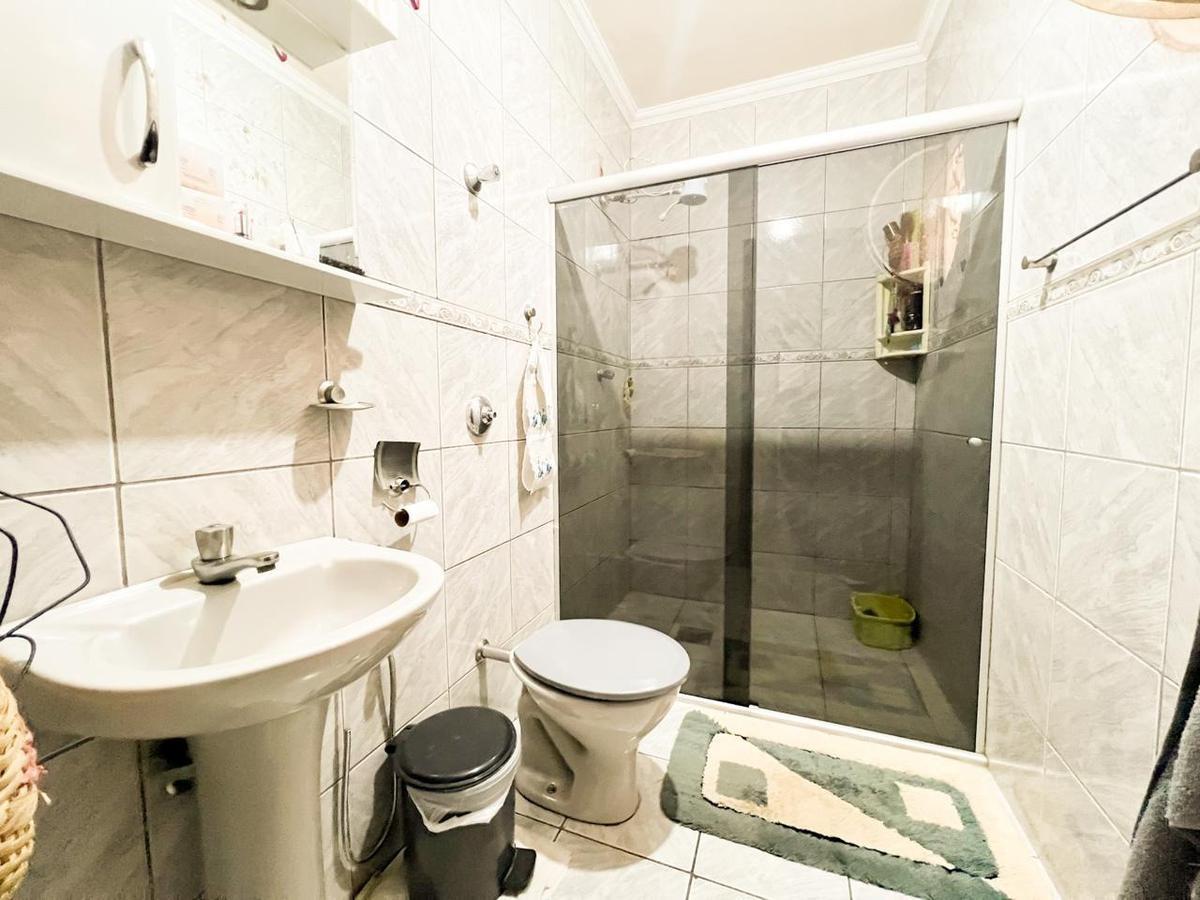 Casa, São Gotardo, 3 Quartos, 6 Vagas, 1 Suíte