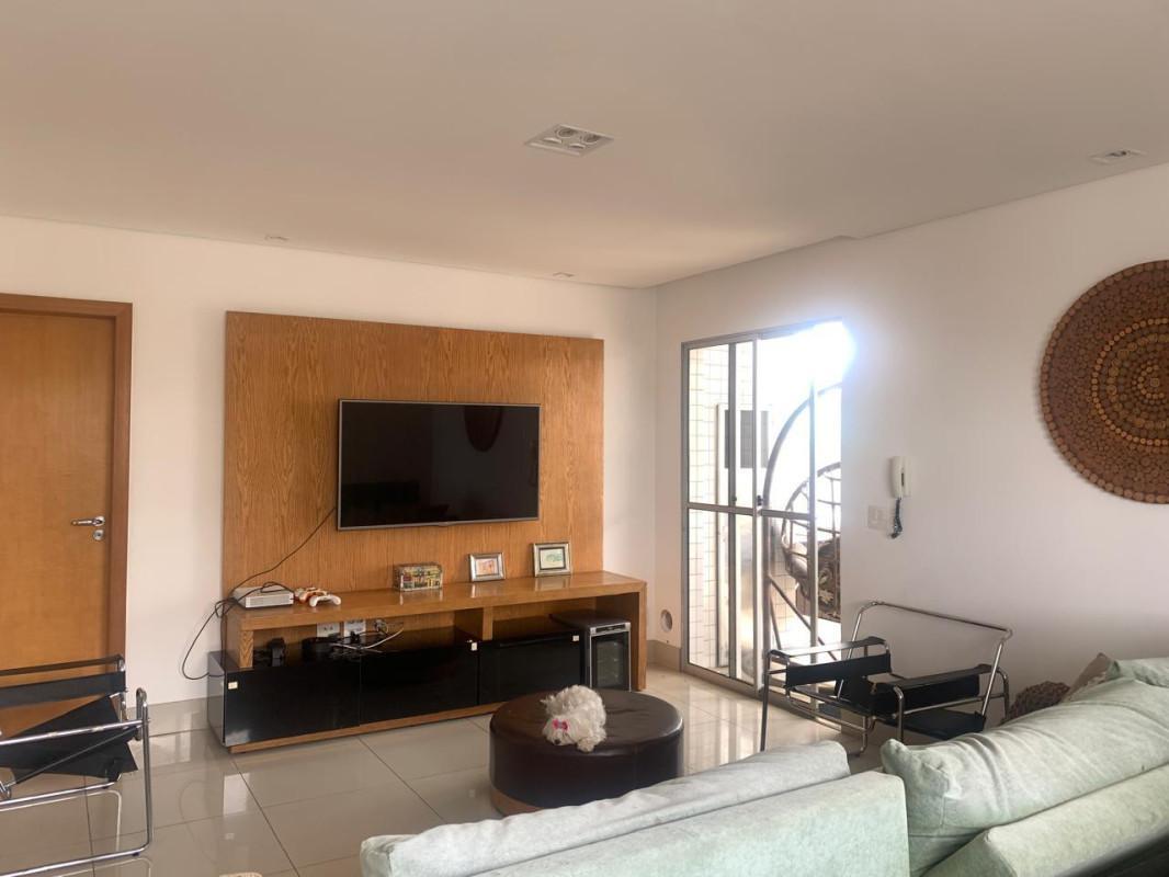 Cobertura, Castelo, 4 Quartos, 2 Vagas, 1 Suíte