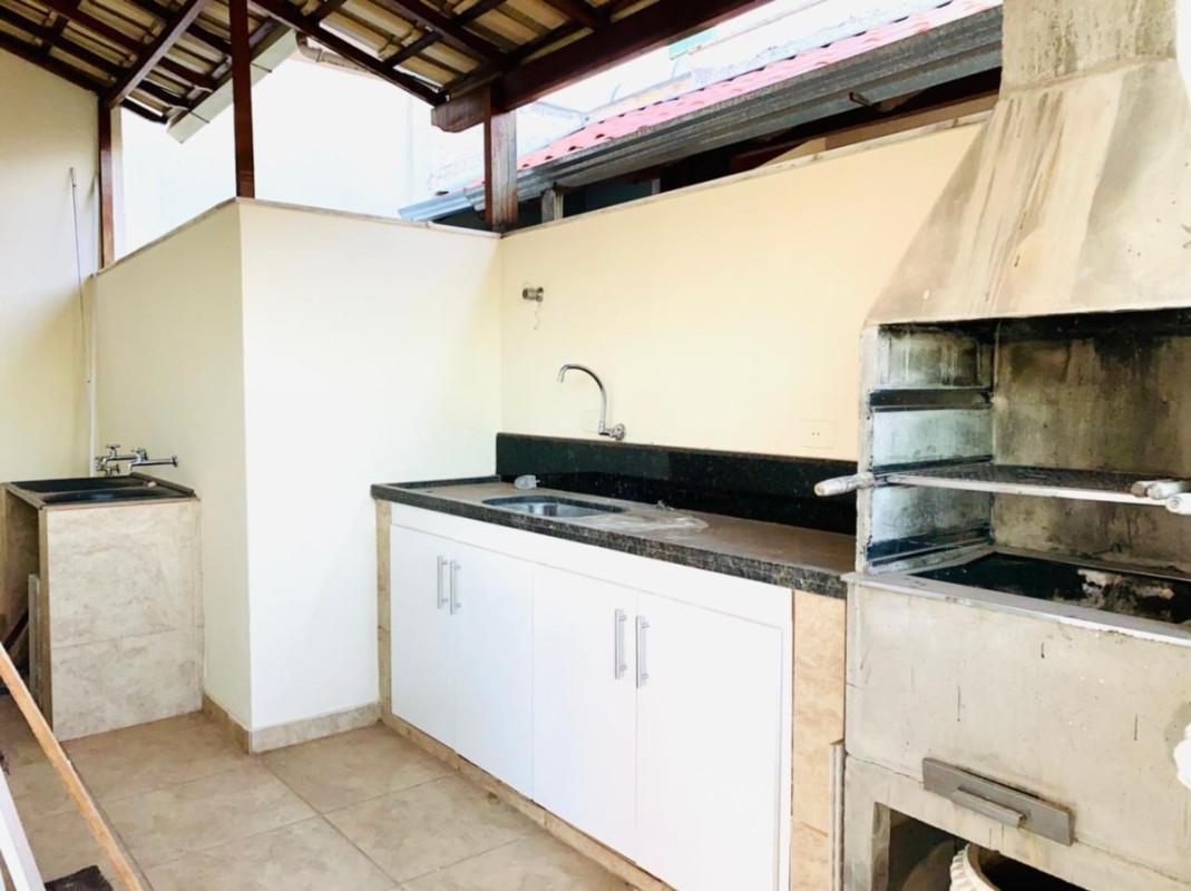 Cobertura, Floresta, 2 Quartos, 2 Vagas, 1 Suíte