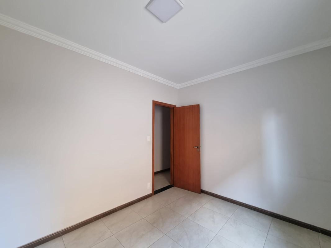 Apartamento, Jardim Riacho das Pedras, 3 Quartos, 2 Vagas, 1 Suíte