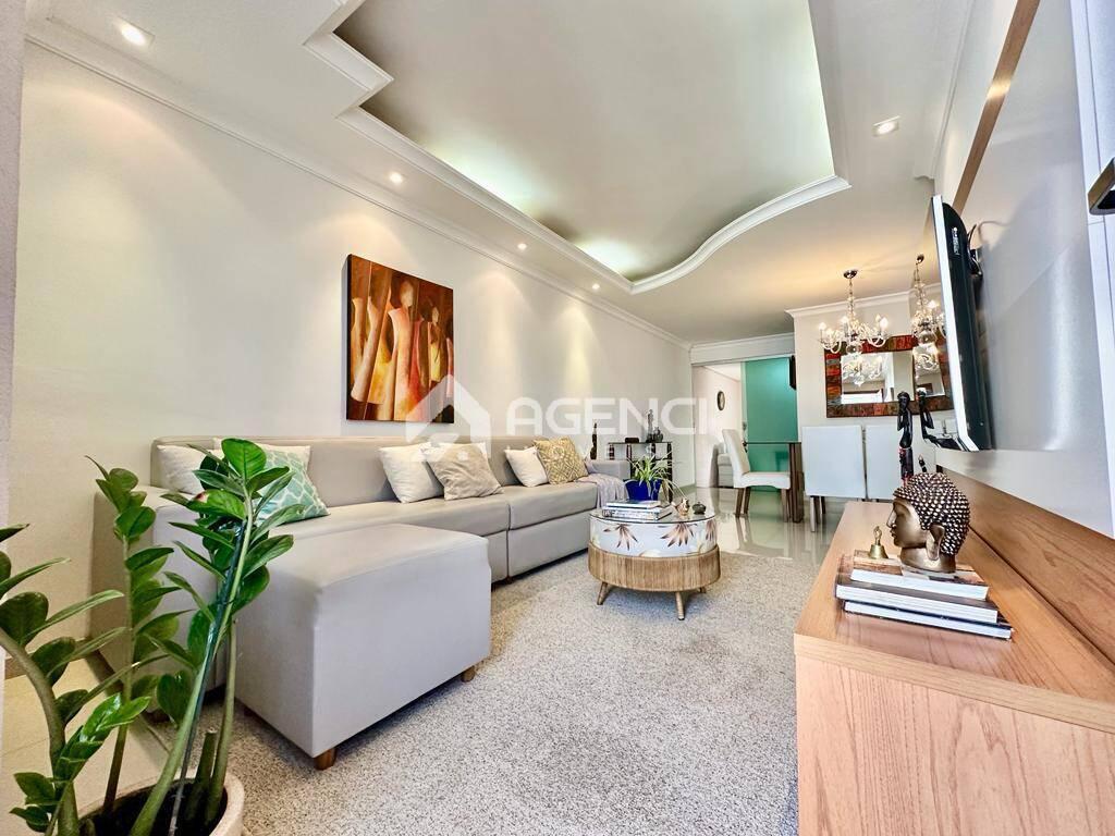 Casa, Cabral, 3 Quartos, 0 Vaga, 2 Suítes