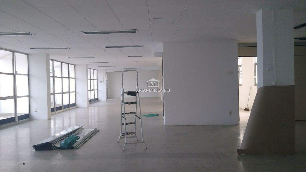 Andar, Centro, 0 Quarto, 4 Vagas