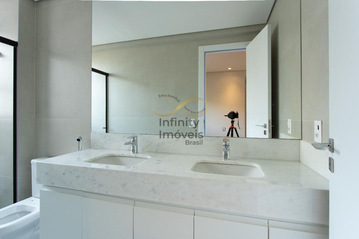 Apartamento, Gutierrez, 4 Quartos