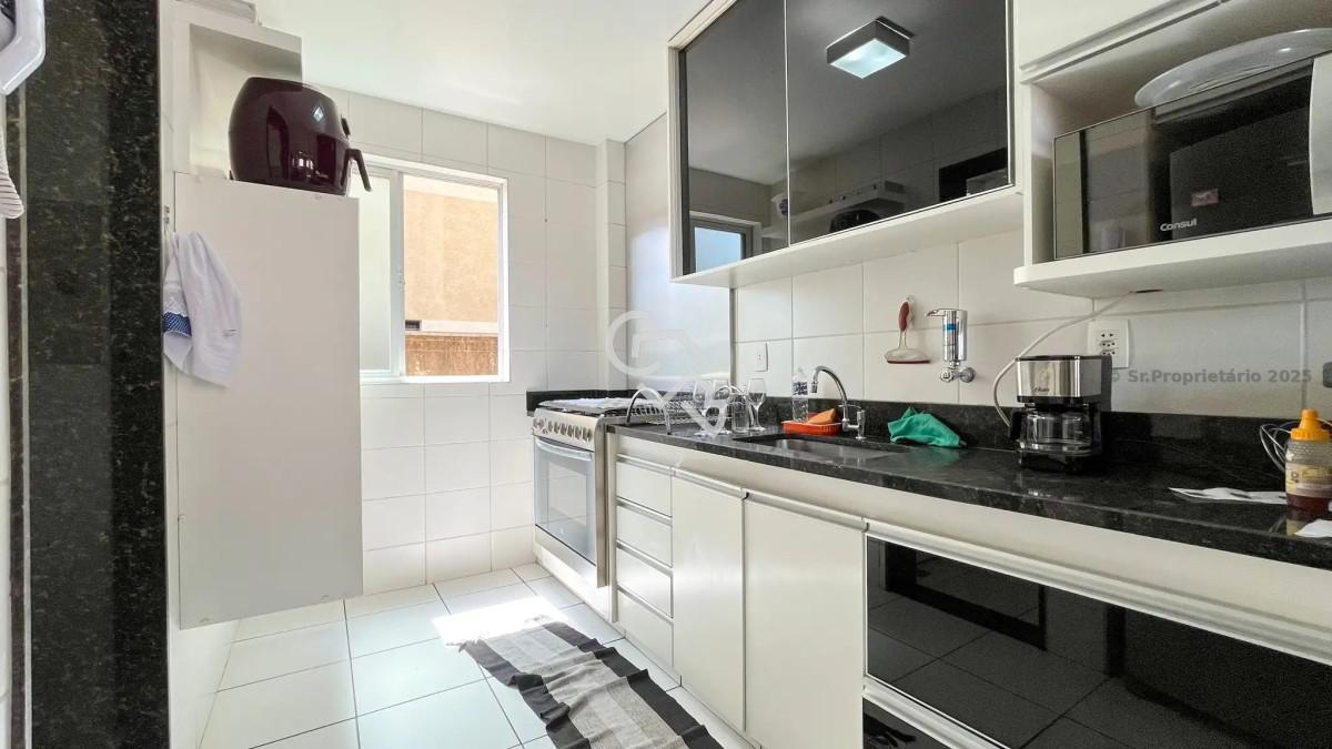 Apartamento, Sagrada Família, 3 Quartos, 2 Vagas, 1 Suíte