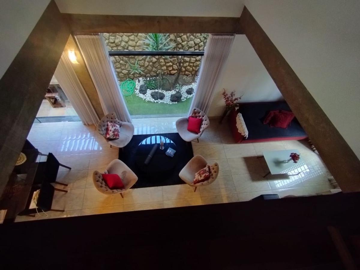 Casa, Dona Clara, 5 Quartos, 2 Vagas, 3 Suítes