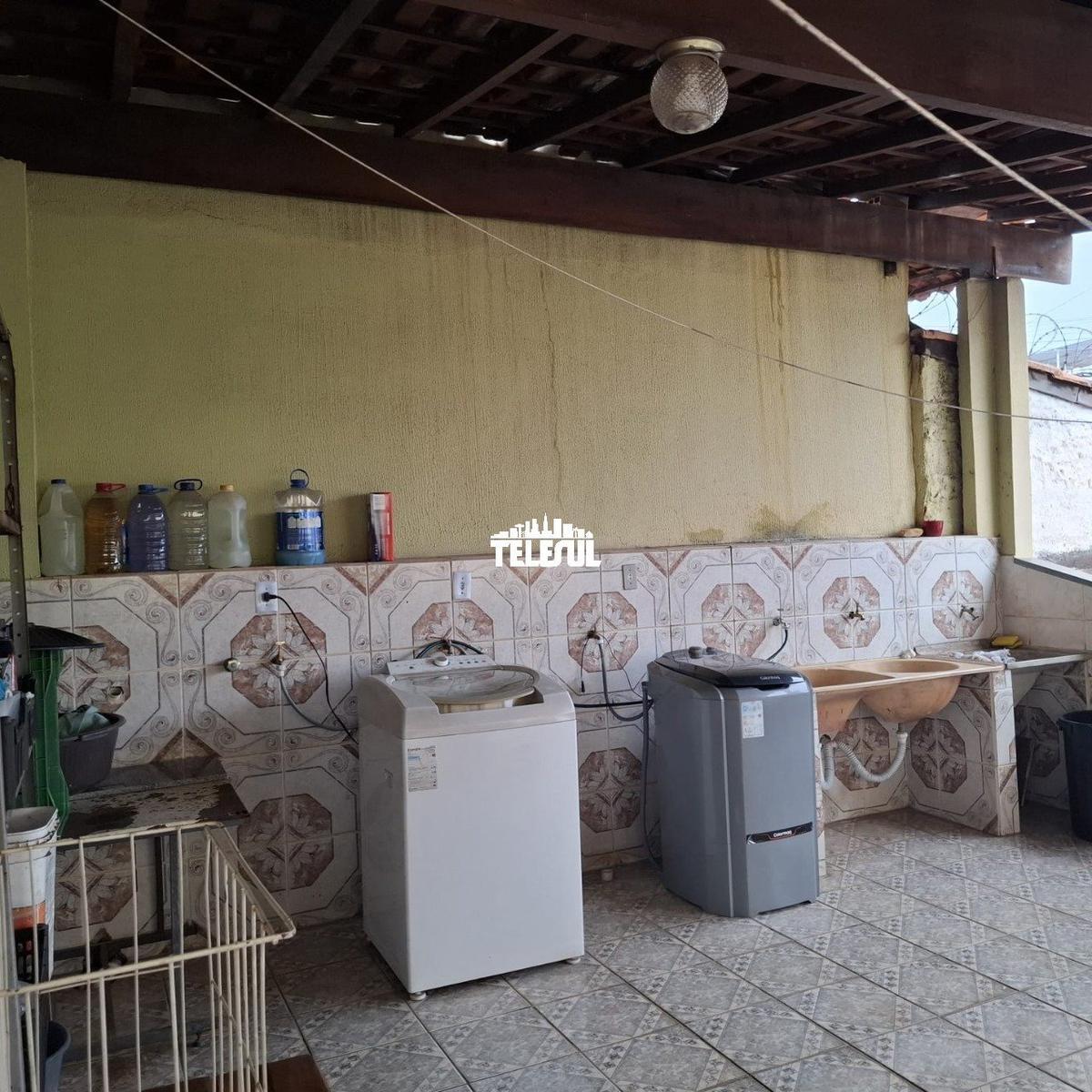 Casa, Vila Pinto, 4 Quartos, 2 Vagas, 2 Suítes