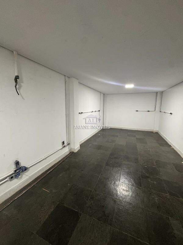 Andar, Funcionários, 0 Quarto, 2 Vagas