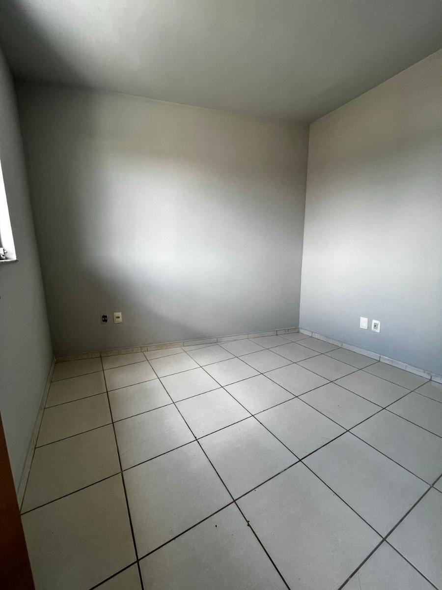 Casa, Senhora de Fátima, 3 Quartos, 2 Vagas, 1 Suíte