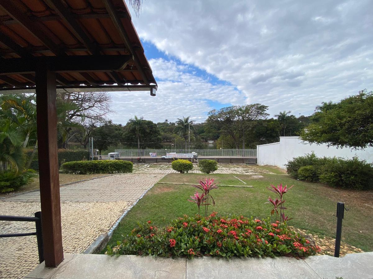 Casa Comercial, Bandeirantes (pampulha), 5 Quartos, 13 Vagas, 4 Suítes