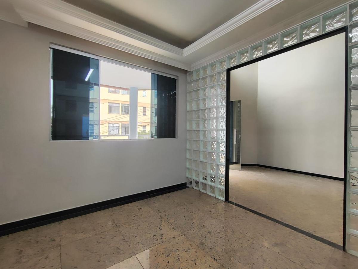 Casa, Nova Floresta, 3 Quartos, 2 Vagas, 1 Suíte