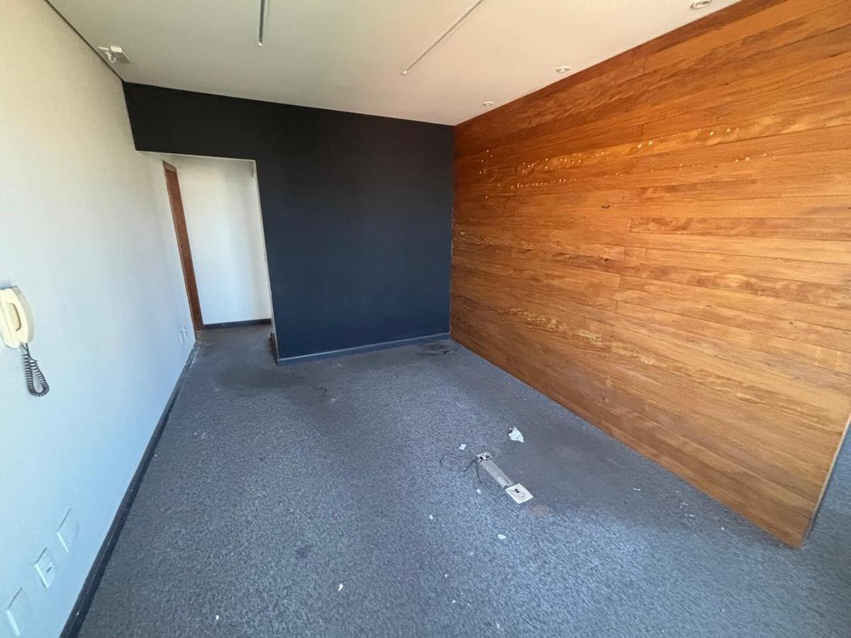 Sala, Santa Efigênia, 0 Quarto, 0 Vaga