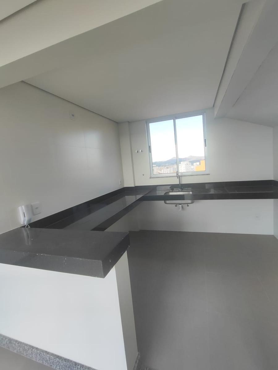 Cobertura, Prado, 3 Quartos, 4 Vagas, 1 Suíte
