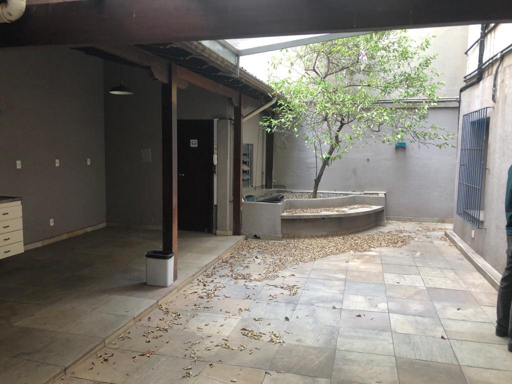Casa Comercial, Lourdes, 5 Quartos, 1 Vaga