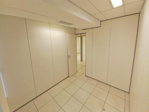 Sala, Savassi, 0 Quarto, 2 Vagas