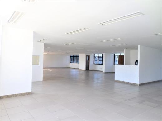 Andar, Estoril, 5 Vagas